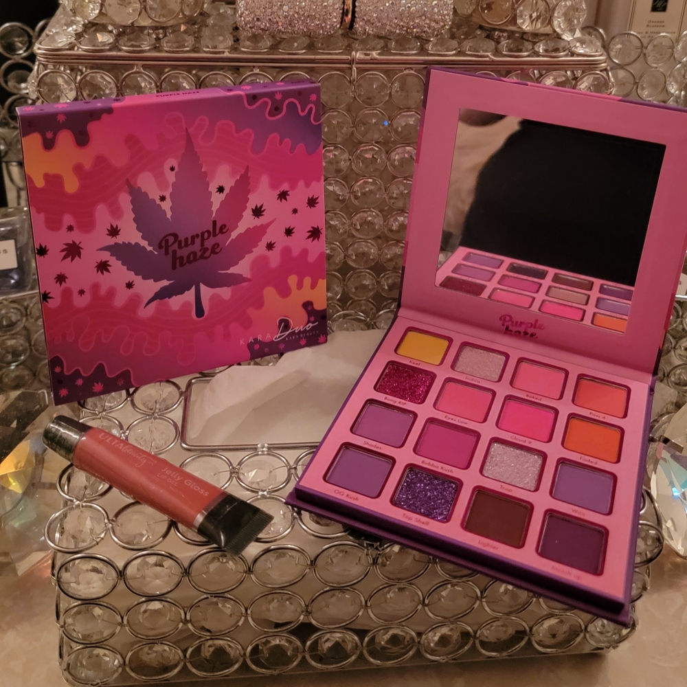 Kara Beauty Purple Haze Eyeshadow Palette
